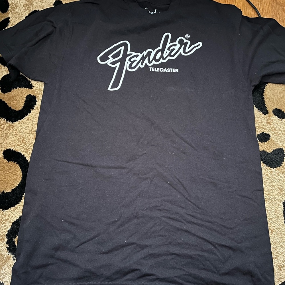 Size Mens Large Tall Black Fender T-shirt